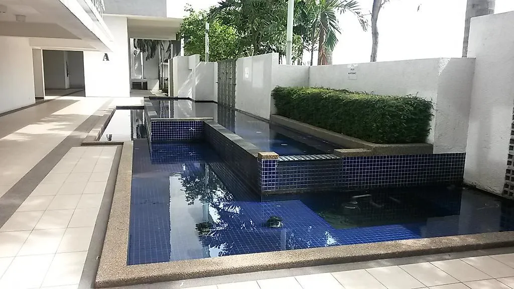 Garden Apartment At Zenith Petaling Jaya