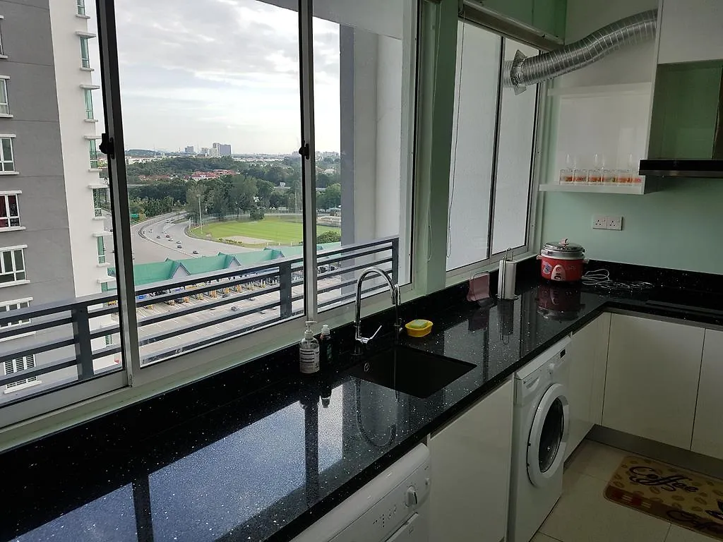 Garden Apartment At Zenith Petaling Jaya